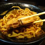 麺や 久 - カネシ醤油　1,050円（野菜マシ）