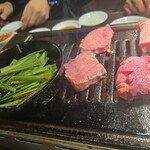 ヤキニク キナシ - 