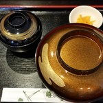 蓋付きででてくるのが嬉しい！