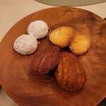 ビストロ ニドワゾォー - 