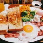 コーヒーショップ　アバウト ア コーヒー - 