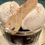 キッチン グリズリー - 食後にサンデーを