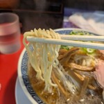 342186831 - 麺アップ