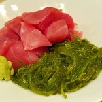 すし酒場 握わい - まぐろめかぶ