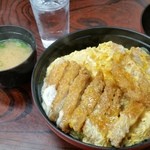 カツ丼８００円（味噌汁付き）