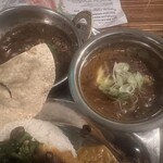 BLOCK HOUSE 水曜カレー - 