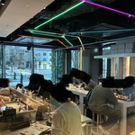 WCB The Room - 自分たちが行った時には先客1組だけだったのに帰る頃にはほぼ満席になっていた。