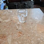 梅の木 - グラスも懐かしい