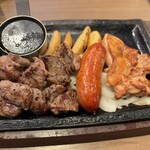 ステーキガスト - 料理写真: