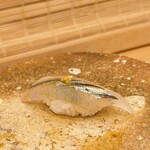 舟町鮨 やました - サヨリ