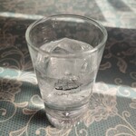 シャンティ - グラスは"カティサーク"。"カレンダー"が懐かしい。(笑)