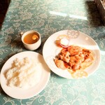 シャンティ - ■ ランチメニュー D：ポークジンジャー、950円