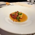 THE COSMOPOLITAN GRILL BAR TERRACE - ❷ SECOND（スープ）
      　･ダブルビーフコンソメ､国産合鴨の胸肉､冬の根菜