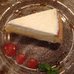 ラ クッチーナ ビバーチェ - 裏メニュー？のチーズケーキ