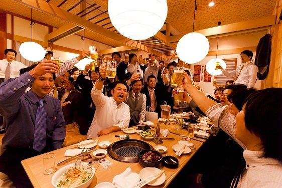 赤から鍋とセセリ焼き 赤から 刈谷店 あかから 一ツ木 居酒屋 食べログ