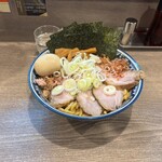兎に角 松戸本店 - "油そば(普通)"1,050円に"全部のせ"550円をトッピング♪