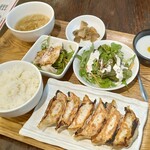 魏飯餃子 - 魏飯餃子ランチセット