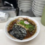 青島食堂 - 青島ラーメン 茹ほうれん草増し