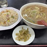 山東飯店 - 