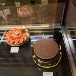 ブルガリ ドルチ - 大人数を想定するならばホールケーキがお勧め。