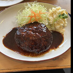 グリル ねんりん - 料理写真:ハンバーグセット　byまみこまみこ