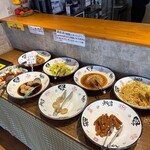 中華美食屋 河北町店 - 「食べ放題」コーナー٩(^‿^)۶