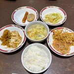 中華美食屋 - 食べ放題「∞」＼(^o^)／ ★回鍋肉（900円税込）バイキング（無料）★