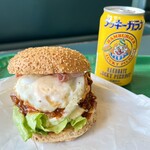 ラッキーピエロ - スペシャル生ベーコンエッグバーガー + ラッキーガラナ     ¥ 660 + ¥ 176