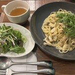 欧風肉料理 バル カフェ トレッチェ - 