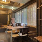 CAFE 日升庵 - テーブル席