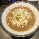 煮干乱舞 - ネギだけのシンプル【かけそば】但し、見た目に騙されないように。