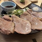 武柳庵 - わさび、ソース、岩塩を付けて　