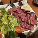 和久バル - 炙り牛肉