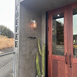LUCKY Man Coffee - 外観