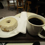 スターバックスコーヒー - コーヒーとドーナツ