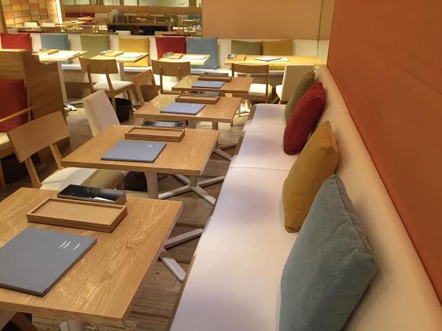 Men, Iroiro. Itsudemo, Oyatsu. Shinjuku photo 5