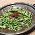 NEO海王 - にんにくたっぷり豆苗炒め