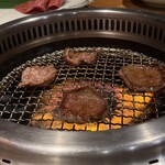 焼肉 うしみつ - 