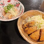 虎丸 - タコの天ぷら・海鮮コロッケ