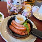 肉バル スノーキー - ラスちゃんの目が…(♡(ｴ)♡)狙ってますw