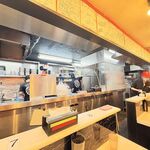 蒙古タンメン中本 - 麺場、洗い場の様子