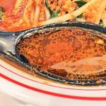 蒙古タンメン中本 - 中本では珍しい醤油ベースのスープ