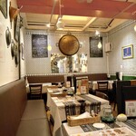 パエリアレストラン バラッカ - 店内