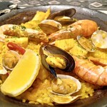 パエリアレストラン バラッカ - 鉄鍋パエリア