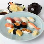 すし屋 銀蔵 - 料理写真:おまかせ握りセット