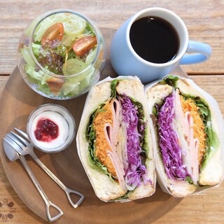 自家焙煎工房カフェlittle island_0