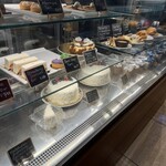 HALEKULANI BAKERY - 
