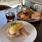 バーアンドダイニング トレント - 