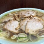 新橋ニューともちんラーメン 蒲田西口駅前店 - 