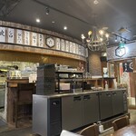 魚が旨い焼き鳥屋 六 - 店内